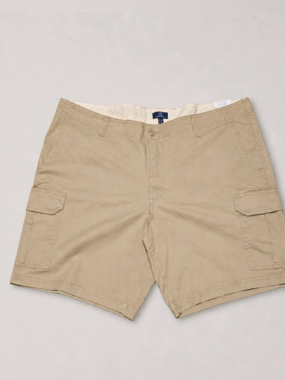George Men's 44 Khaki Cargo Shorts Neutral Tan At The Knee NWT